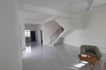 RM2xxK Freehold Double Storey House Nr Jasin Bemban Ayer Keroh Melaka