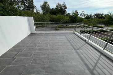 Bumi Lot Completed Soon Double Storey House nr Ayer Molek Bukit Katil Melaka