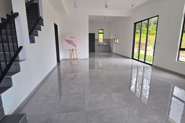 Freehold Bumi Lot Double Storey House nr Bertam Sungai Udang Cheng Melaka