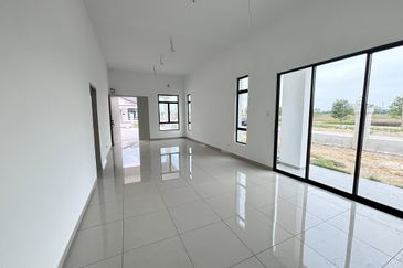 Zero Downpayment Single Storey Semi D nr Jasin Bemban Durian Tunggal Ayer Keroh Melaka