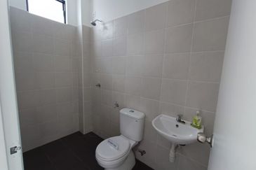 24 x 65sq.ft Zero Downpayment Double Storey House nr Bukit Katil MITC Melaka