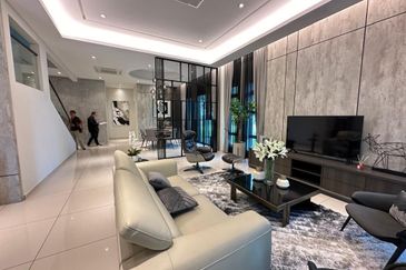 Freehold Gated Guarded nr Bukit Katil Duyong Ayer Molek Melaka