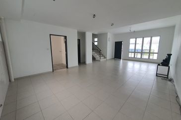 Freehold Double Storey Serkam Merlimau Melaka 23 mins to Melaka Town