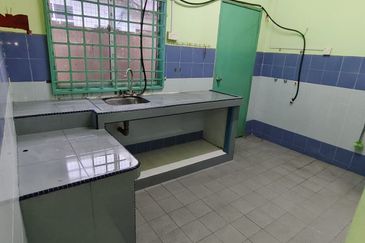 Single Storey House at Pengkalan Alor Gajah Melaka