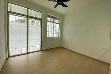 Fully Renovated First Floor Cheng Ria Malim Melaka