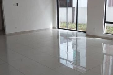 Freehold Gated Guarded Double Storey Bungalow at Paya Rumput nr Cheng Melaka