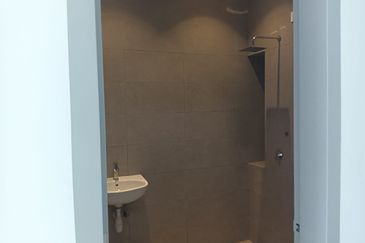 Freehold Gated Guarded Double Storey House at Cheng Paya Rumput Lotus Melaka