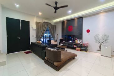 Freehold Gated Guarded Double Storey House At Krubong Melaka