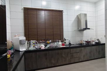 Freehold Gated Guarded Double Storey House At Krubong Melaka