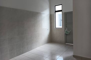 Atas Bukit Bumi Lot Freehold Rumah Dua Tingkat Di Rembia Cheng Melaka