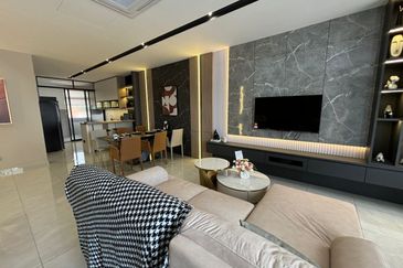 5 mins to Lotus Cheng Gated Double Storey nr Krubong Cheng Melaka