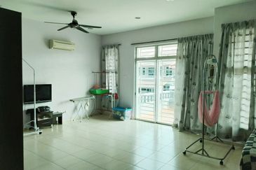 Freehold 24 x 70 sq.ft Freehold Double Storey House nr Bertam Cheng Melaka 