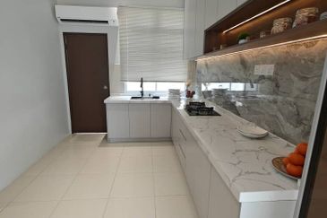 Freehold Semi D Double Storey at Jasin Melaka Zero Downpayment