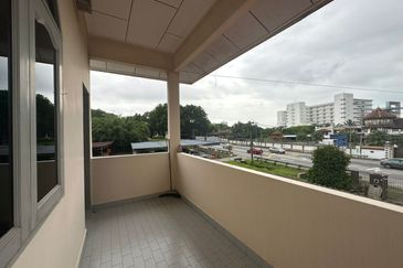 Freehold Double storey Bungalow nr Klebang Kota Laksamana Melaka Town 