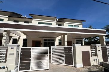 Freehold Kampung 8 Double Storey House nr Gajah Berang Kampung 7 Melaka Town