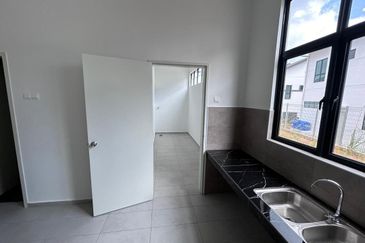 Freehold Brand New Guarded Gated Double Storey Semi D nr Krubong Durian Tunggal Melaka