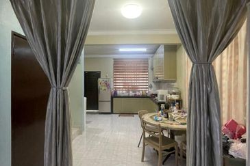 Below Value End Lot Double Storey House nr Angkasa Nuri Batu Berendam Melaka