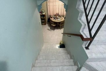 Below Value End Lot Double Storey House nr Angkasa Nuri Batu Berendam Melaka