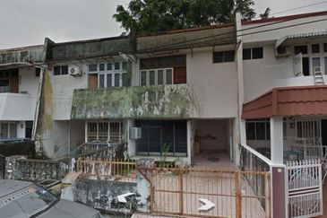Below Bank Value Cash Back Double Storey House nr Klebang Besar Melaka
