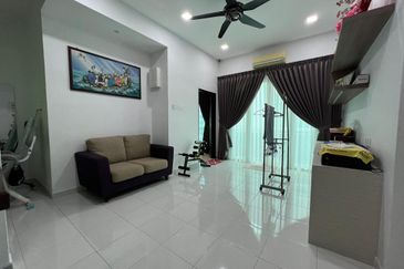 Fully Furnished Fully Renovated Double Storey Semi D nr Batu Berendam Melaka