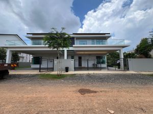 Freehold Gated Guarded Double Storey Semi D nr Krubong Melaka for Sale ...