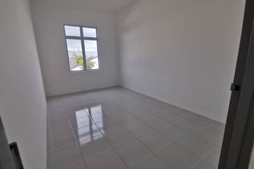 RM2xxK Freehold Double Storey House Nr Jasin Bemban Melaka