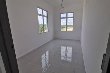 RM2xxK Freehold Double Storey House Nr Jasin Bemban Melaka