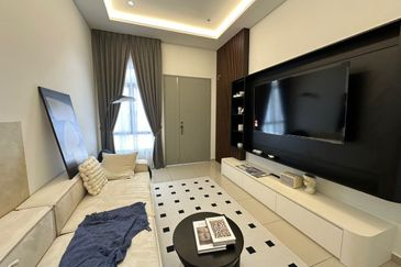 Freehold Gated Guarded Single Storey House nr Jasin Bemban Melaka