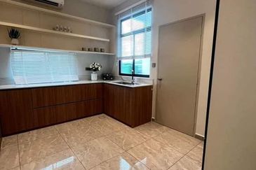 Freehold Completed Soon Double Storey House nr Jasin Tol Gapam Ayer Keroh Melaka