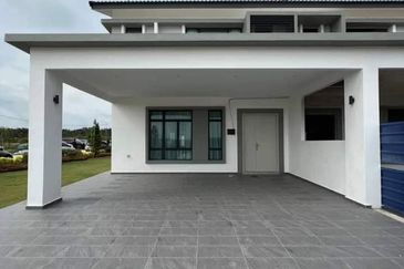 Freehold Completed Soon Double Storey House nr Jasin Tol Gapam Ayer Keroh Melaka