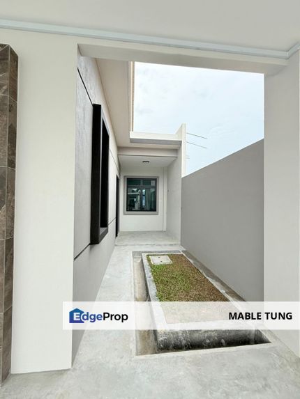 Extra Land 28 x 75 sq.t Double Storey House Gated Guarded nr Ayer Keroh MITC Bemban Melaka, Melaka, Ayer Keroh