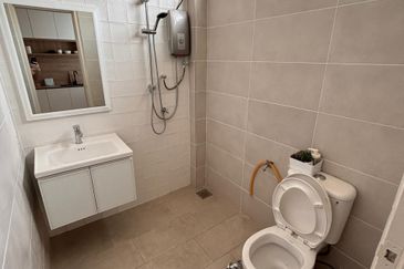 RM2xxK 24 x 70 Single Storey House nr Jasin Bemban Melaka