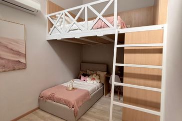 RM2xxK 24 x 70 Single Storey House nr Jasin Bemban Melaka