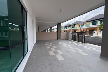 Freehold Corner Brand New Gated Guarder Double Storey House nr Bertam Cheng Melaka