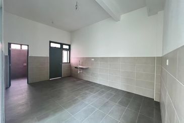Freehold Corner Brand New Gated Guarder Double Storey House nr Bertam Cheng Melaka