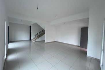 Freehold Corner Brand New Gated Guarder Double Storey House nr Bertam Cheng Melaka