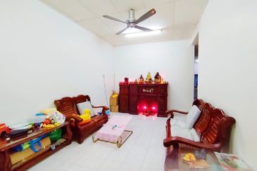 Nr Melaka Town Melaka Sentral Single Storey House at Pulau Gadong Melaka