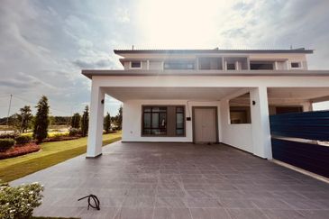 Completed Freehold Double Storey House nr Jasin Ayer Keroh Melaka