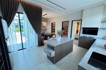 28 x 75 sq.ft Single Storey Gated Guarded Nr Ayer Keroh Bemban Melaka