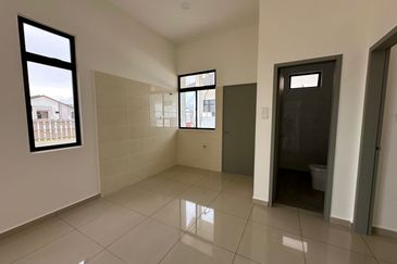 Bumi Lot Freehold Gated Guarded Single Storey House nr Jasin Bemban Melaka