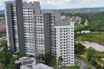 Seri Mutiara Apartment, Bandar Baru Seri Alam