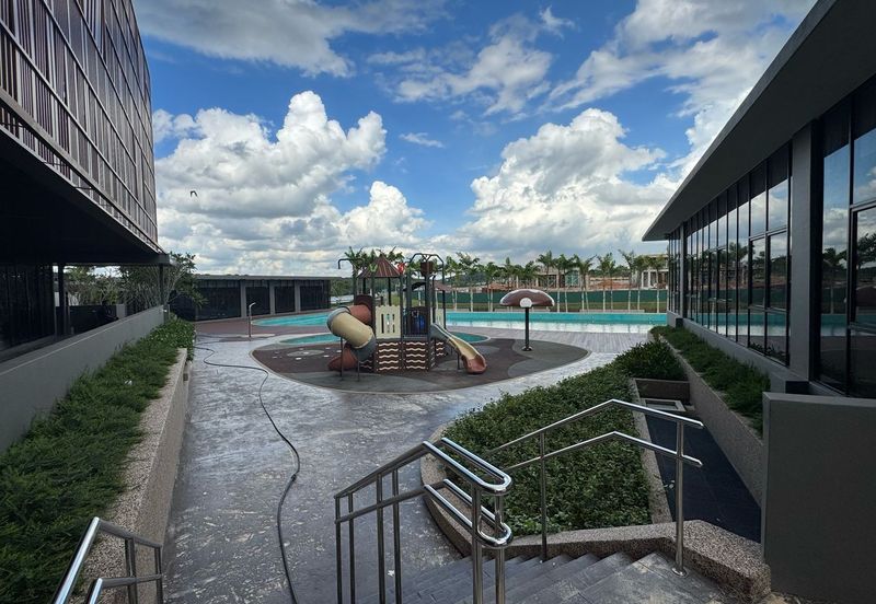 Aurora Resort Villas