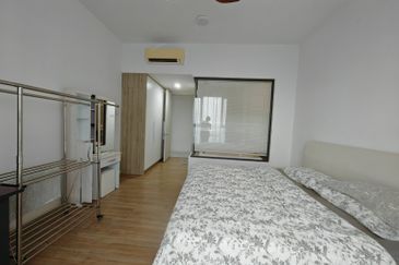 The WaterEdge Apartments