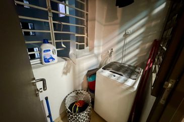 Seri Austin Luxury Apartment