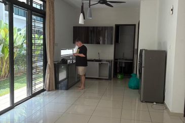 The WaterEdge Residences