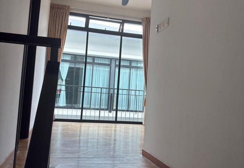 The WaterEdge Residences