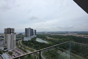 Grand Medini
