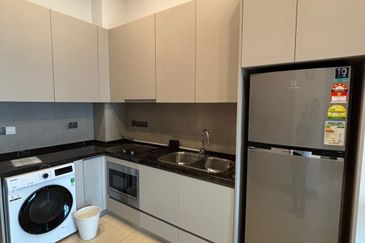 Puteri Cove Residences