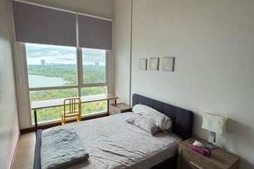 Puteri Cove Residences