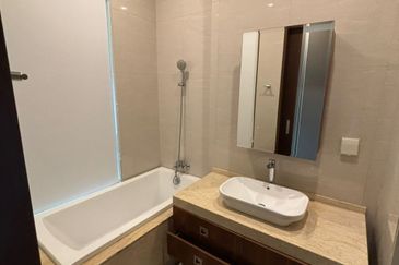 Puteri Cove Residences